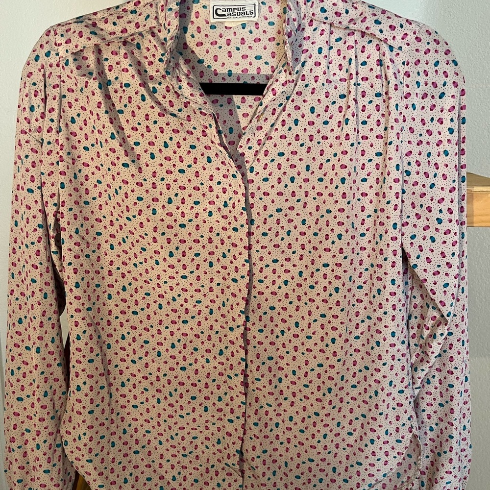 Vintage Campus Casuals of California blouse from the 70-80’s! Size- Small.